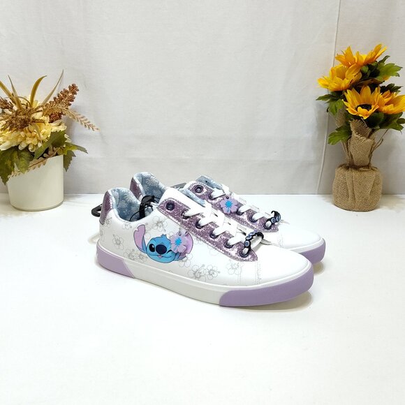 Disney Stitch Low Top Sneakers Womens 11 Lace-Up Glitter Accents Charm Keychain - Picture 1 of 9